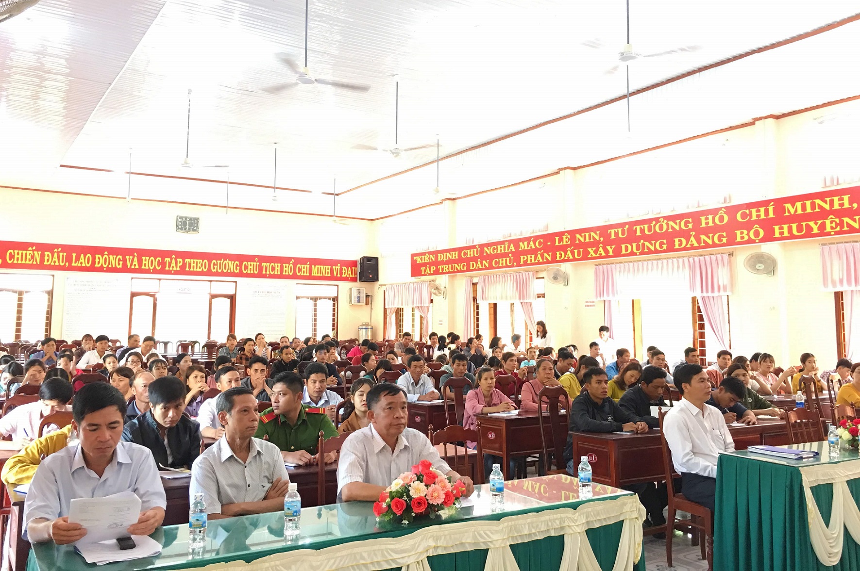 Khai giảng lớp bồi dưỡng lý luận chính trị cho đối tượng kết nạp Đảng khóa I năm 2019